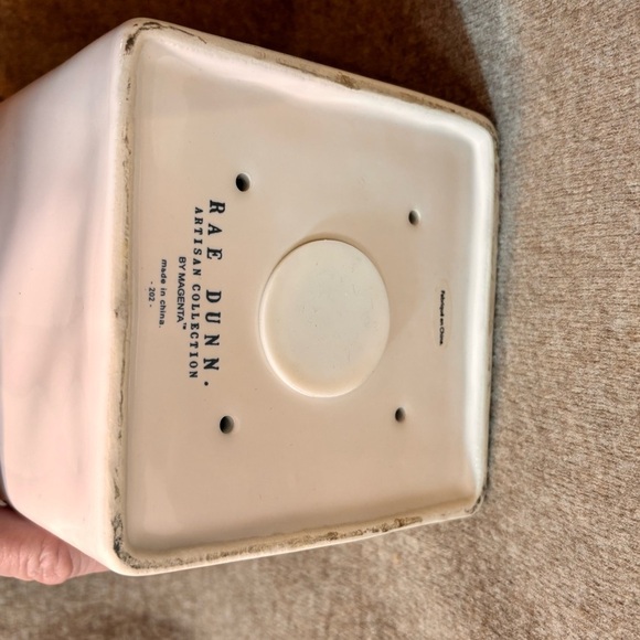 RAE DUNN Mama Bird White Birdhouse NEW With Tag - Picture 8 of 8